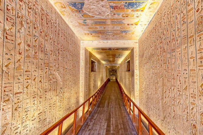 Luxor Day Tour: Explore Valley of Kings, Queens, Hatshepsut& More - Hatshepsut at Deir el-Bahari: Power, Women, and Political Editing