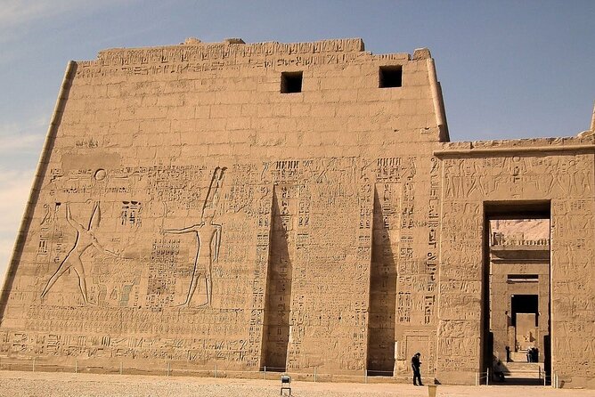 Luxor Day Tour: Explore Valley of Kings, Queens, Hatshepsut& More - Colossi of Memnon: The Fast Stop That Still Feels Like a Moment