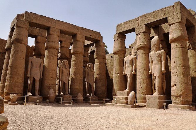 Luxor Day Tour from Hurghada - Lunch in Luxor: why it feels more local than a quick pit stop