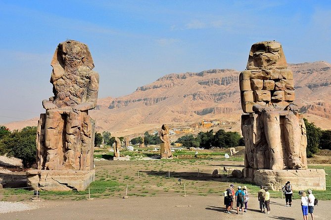 Luxor Day Tour: Valley of Kings & Queens & Hatchepsut Temples - Deir el Bahari and Hatshepsut: the temple that feels built for views