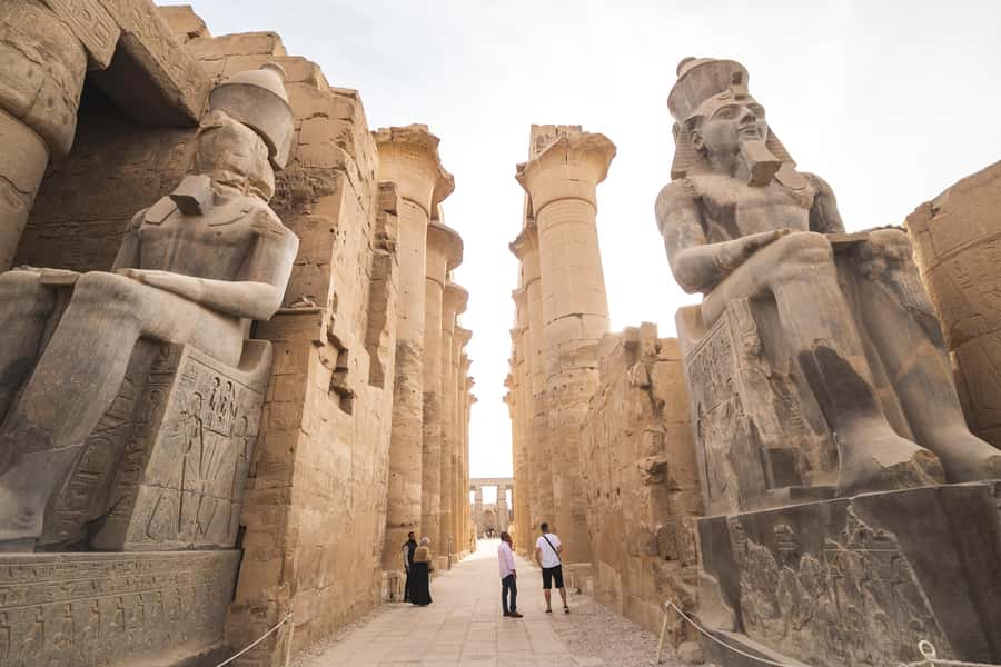 Luxor: East and/or West Banks Guided Tour with Lunch - Guides, pacing, and the shopping question