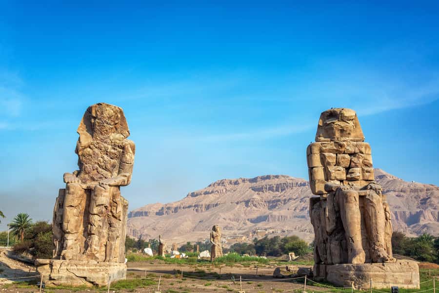 Luxor: East and/or West Banks Guided Tour with Lunch - Lunch in Luxor: included, but drinks are not
