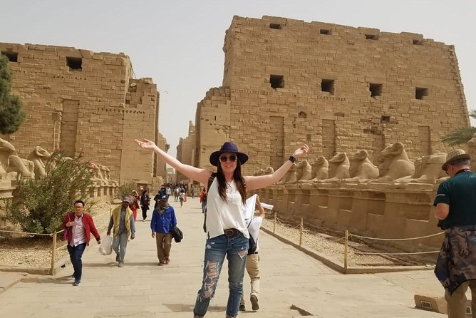Luxor East and West Bank: Valley of the kings, Habu Temple,Karnak&Luxor Temples - Pickup, private vehicle, and a 7:00 am start you should plan for