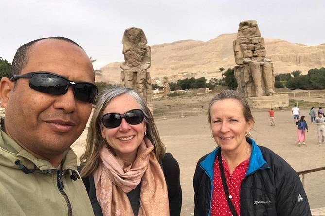 Luxor East and West Bank: Valley of the kings, Habu Temple,Karnak&Luxor Temples - Colossi of Memnon: a short, atmospheric stop (and free)