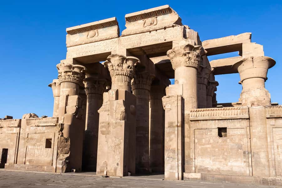 Luxor: Edfu, Kom Ombo, Abu Simbel Private Tour & Entry Fees - Guides and Drivers: Why the Right Human Touch Matters