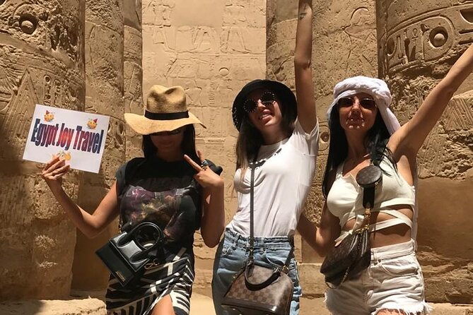 Luxor Full Day Sightseeing Tour by Bus from Hurghada - Lunch at a local restaurant, with dietary needs handled