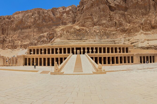 Luxor : Full Day Tour to Luxor West and East Banks & Lunch - Morning logistics: what 8:00 am pickup feels like