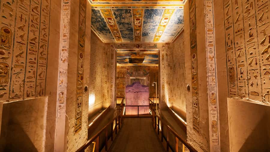 Luxor: Medinet Habu, Deir el-Medina & Valley of Queens Tour - Key highlights to look for