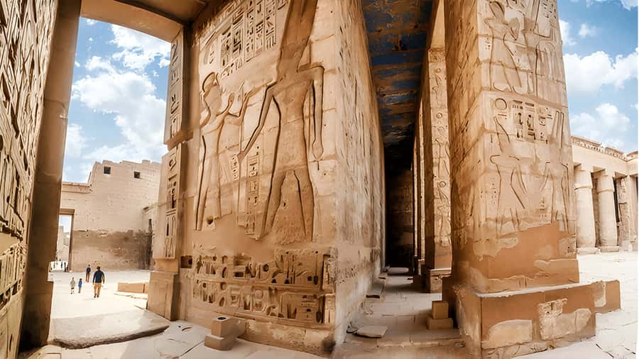 Luxor: Medinet Habu, Deir el-Medina & Valley of Queens Tour - How this private West Bank loop feels in real life