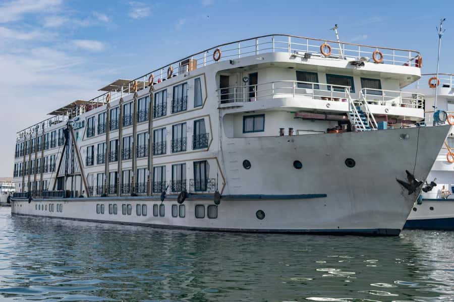 Luxor: One-night Nile Cruise to Aswan with Transfer - Should You Book This Luxor to Aswan One-Night Cruise?