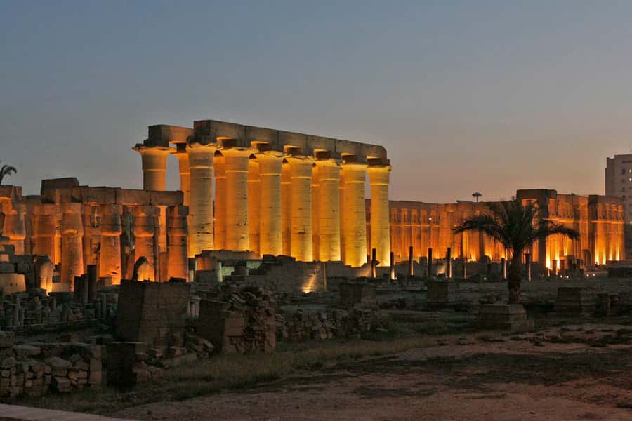 Luxor: Private Felucca Boat Trip with Hotel Pickup - Where food fits: you will want dinner plans