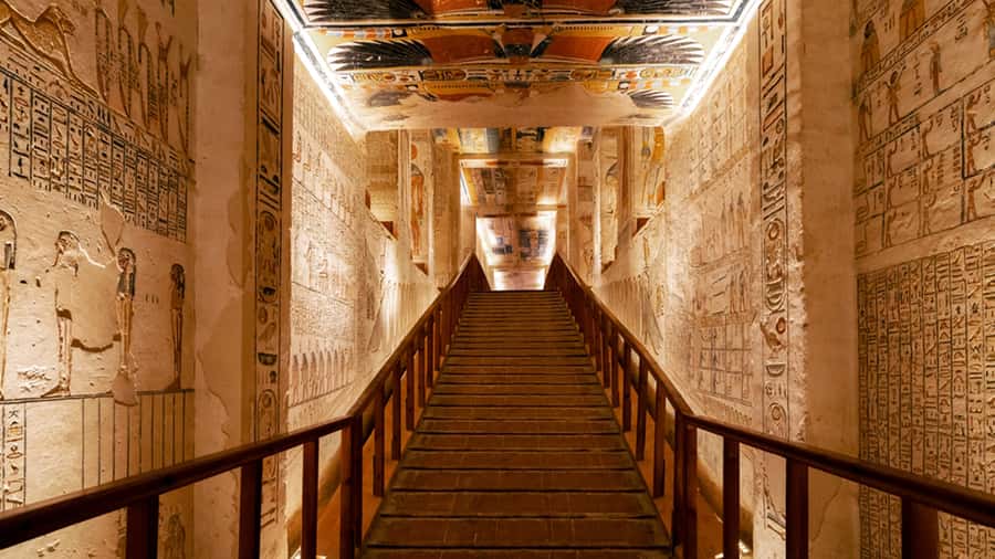 Luxor: Private Tour to Valley of Kings & Hatshepsut Temple. - Valley of the Kings: Three Tombs and Real Advice on What to See