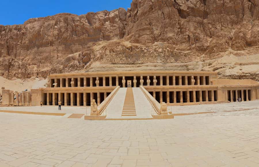 Luxor: Valley of the Kings and Hatshepsut Temple Day Tour - Lunch at a local restaurant: what to expect and how to plan