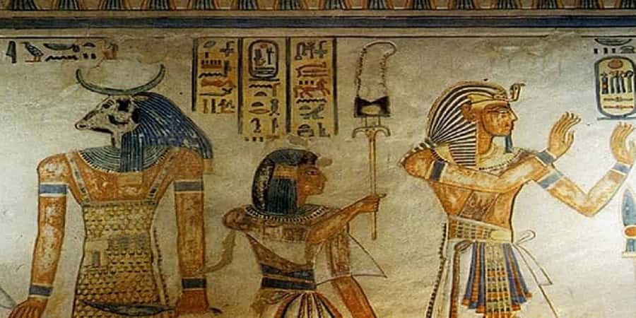Luxor: Valley of the Kings and Queens Guided Tour with Lunch - Valley of the Kings: 63 Royal Tombs and How to Choose Wisely