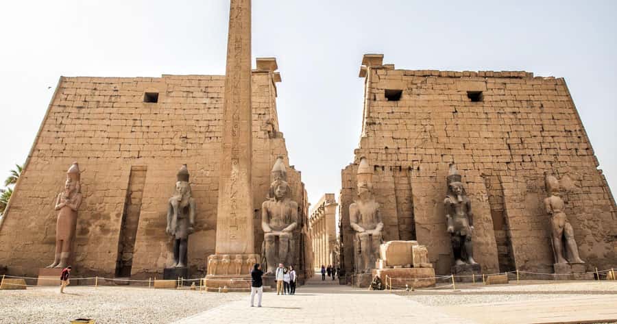 Luxor: West & East Banks & Tut's Tomb Private Full-Day Tour - Price and value: is $140 fair for this amount of seeing?
