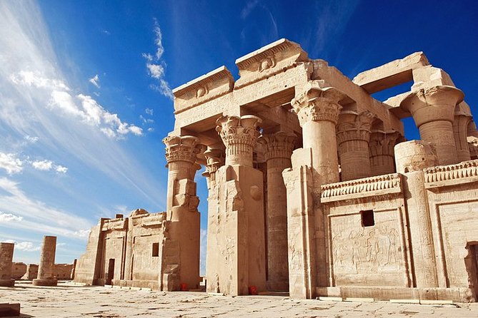 Luxury 4-Day 3-Night Nile Cruise from Aswan to Luxor - Day 2 Kom Ombo and Edfu: Two Temples, One Smooth Nile Story