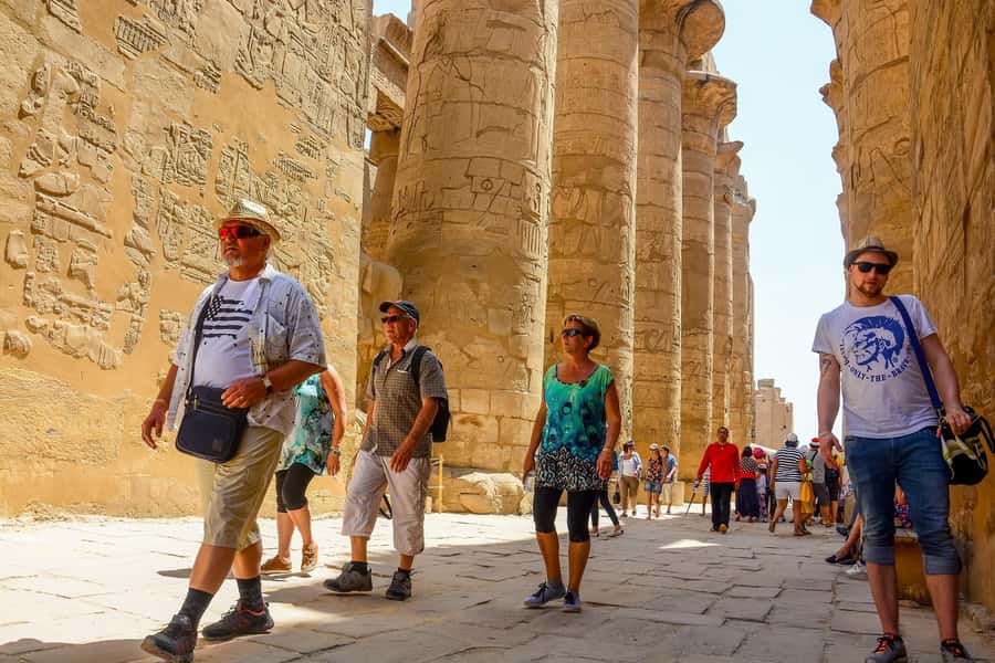 Makadi Bay: Luxor Private Tour Kings Valley and Hatshepsut - Hatshepsut Temple: cliffside architecture you can actually feel