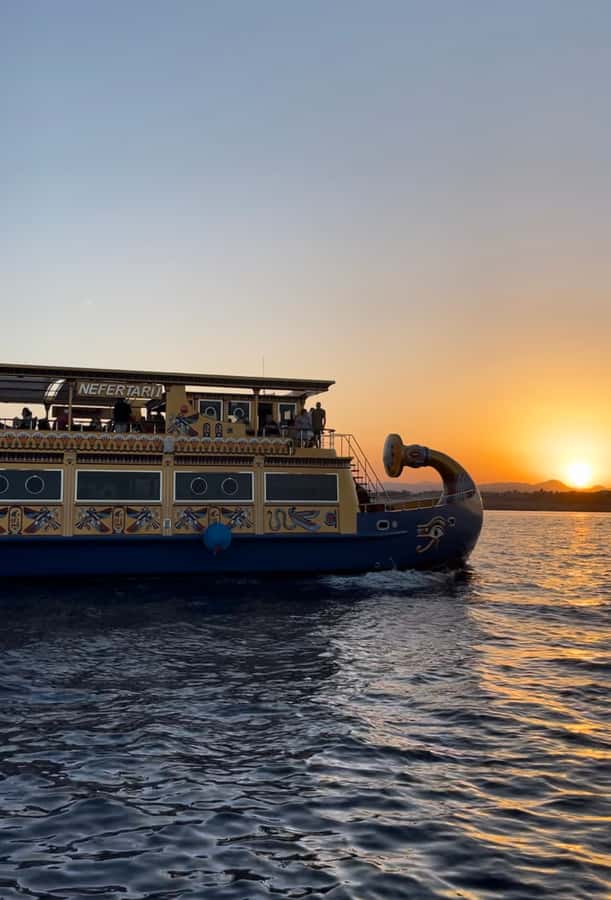 Marsa Alam: Nefertari Sunset Turtle Bay Cruise with Dinner - Key takeaways before you go