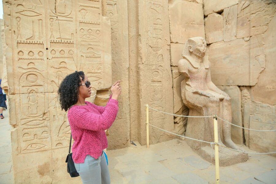 Marsa Alam: Valley of the Kings & Karnak Temples Luxor Tour - Temple of Hatshepsut: why Deir el-Bahari works so well