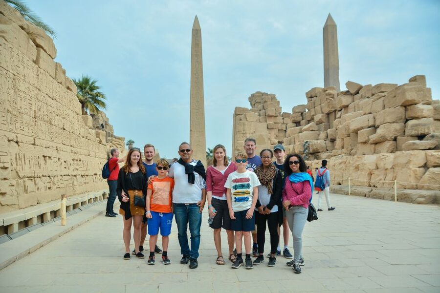 Marsa Alam: Valley of the Kings & Karnak Temples Luxor Tour - Lunch in Luxor: refuel without derailing the schedule
