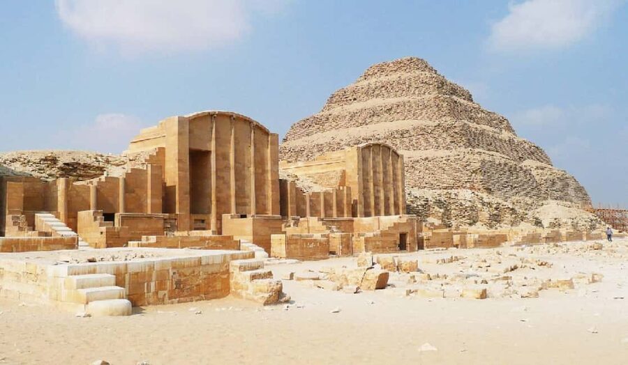 Memphis, Saqqara and Dahshur Day Tour From Cairo - Private transport and comfort, from Cairo or Giza to the desert sites