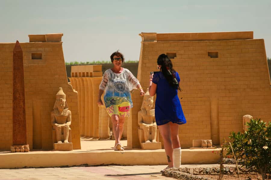 Mini Egypt Private Tour with Transfers & Pedal Boat Ride - Small Practical Details That Save Your Day