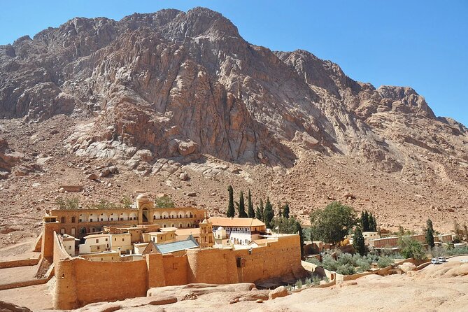Mount Sinai Climb And St Catherine Monastery From Sharm El Sheikh - Group Size and Crowd Feel: What to Expect on the Mountain