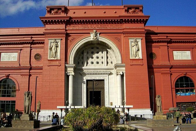 Multi-Day Sites of Giza and Cairo City Tour plus Egyptian Antiquities Museum - Cairo Museum day: pairing artifacts with the monuments outside