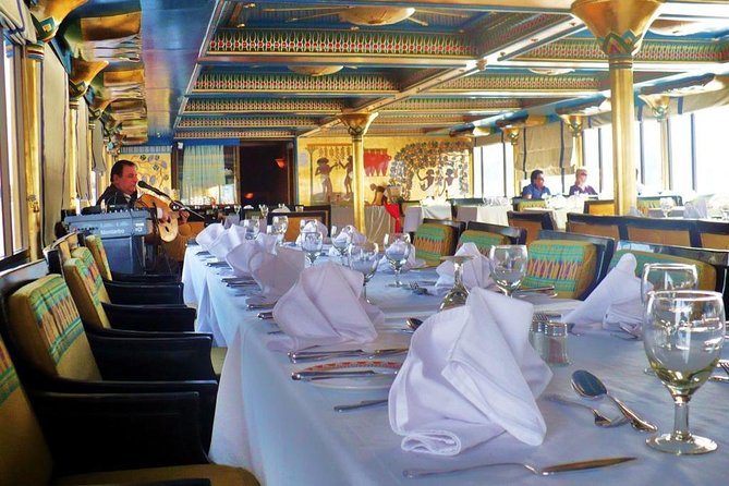 Nile Cruise Dinner in Cairo - The 5:00 pm pickup, Four Seasons meeting point, and getting to the dock