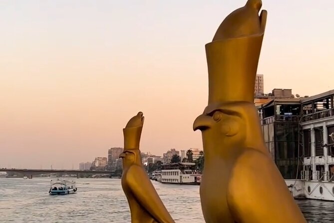Nile Dinner Cruise in Cairo With Belly Dancing and Transfer - Service and Guides: Why Transfers Can Make or Break the Night