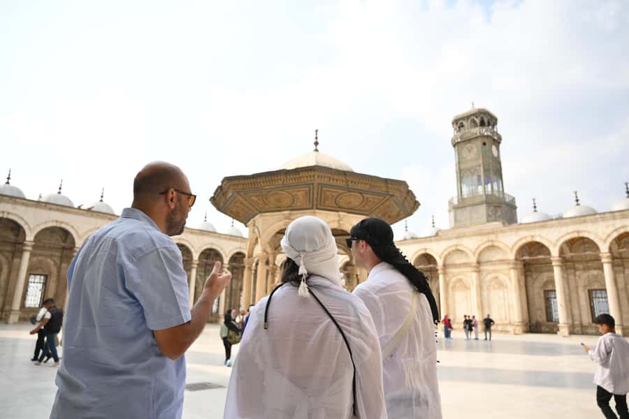 Old Cairo: Full-Day Islamic and Coptic Cairo Tour with Lunch - Key things that make this tour worth your time
