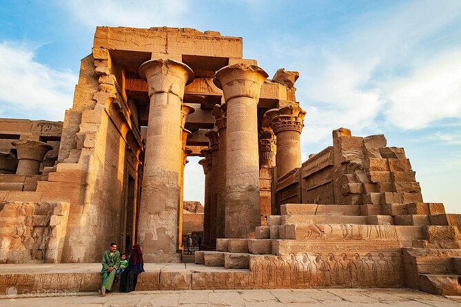 Private 6-Days Egypt Tour Package with Nile Cruise by Flights - Day 3 in Luxor: Karnak to Luxor Temple, then a felucca transfer