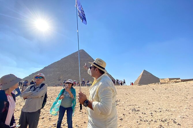 Private Cairo and Pyramids Tour with an Egyptologist Guide - How this private Cairo and Giza day tour is set up