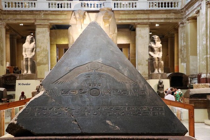 Private Day Tour Giza Pyramids and Egyptian museum (OR) GEM - Egyptian Museum in Cairo: Tutankhamun’s coffins and the death mask