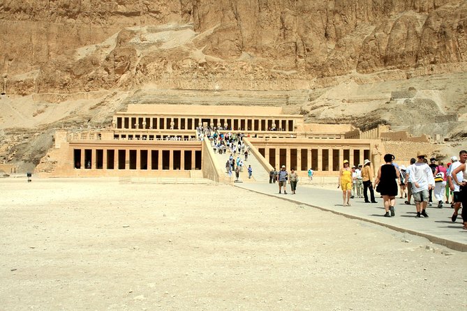 Private Day Tour To Luxor from Cairo by Plane - The West Bank route: Valley of the Kings and Hatshepsut Temple