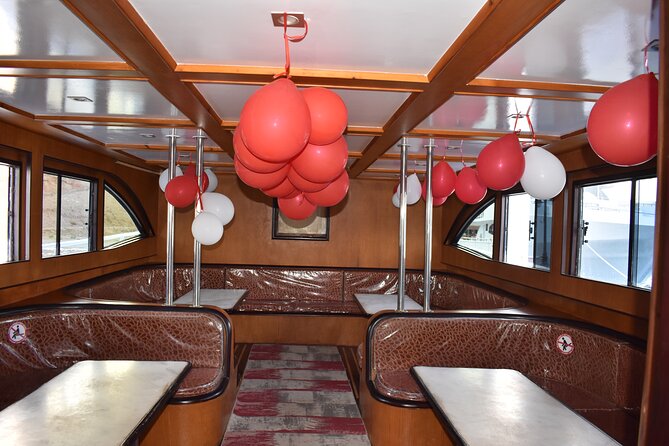 Private Dinner Cruise On Vip Yacht Sharm El Sheikh - Music and Celebration Décor: Your Playlist, Your Mood