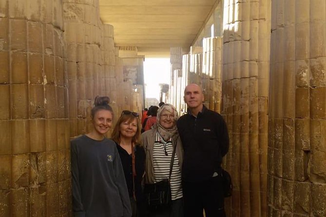 Private full day tour to Giza Pyramids, Sphinx, Sakkara and Dahshour with guided - Egyptologist guiding: what makes the explanations practical