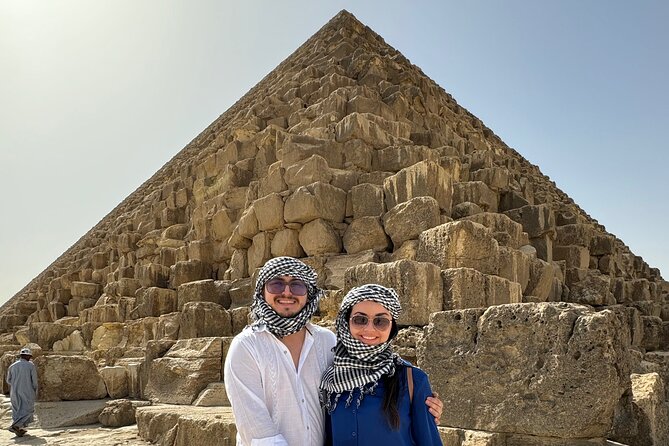 Private Giza Pyramids & Sphinx Day Tour with Lunch from Cairo - Menkaure and Khafre: quick stops that still teach you how the complexes differ
