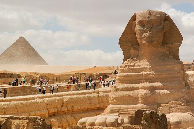 Private Giza Pyramids & Sphinx Day Tour with Lunch from Cairo - The Great Pyramid and the Khufu complex: what you should look for
