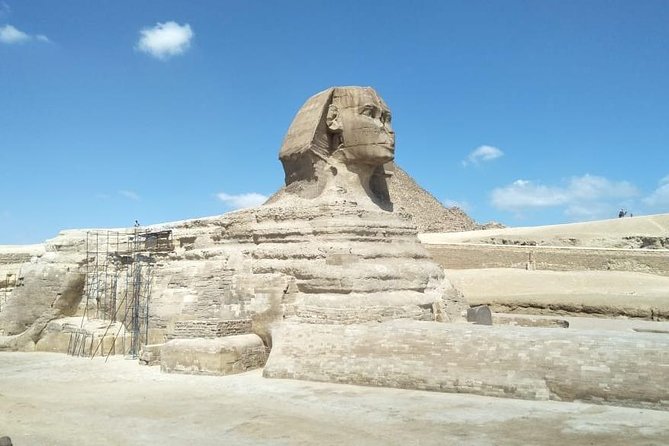 private guided tour Giza Pyramids,Sphinx and Egyptian Museum - 8 Hours in Cairo: Private Pickup and a Smart Order of Stops