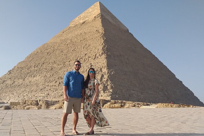 Private guided tour to Giza Pyramids, and Great Sphinx - Stop 1: Giza Plateau Highlights, Photos, and the Camel Ride