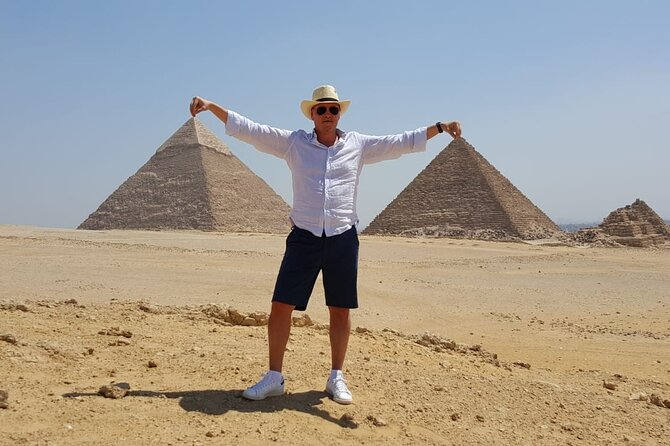 Private guided tour to Giza Pyramids, and Great Sphinx - Menkaure’s Pyramid: The One That Often Deserves More Attention
