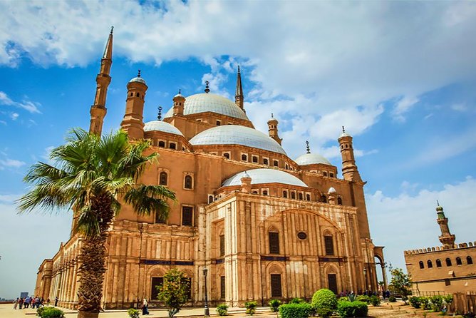 Private Tour:12 Days 11 Nights Pyramids/Nile Cruise & Hurghada by Air from Cairo - Saqqara and Dahshur: the pyramid day that feels less crowded