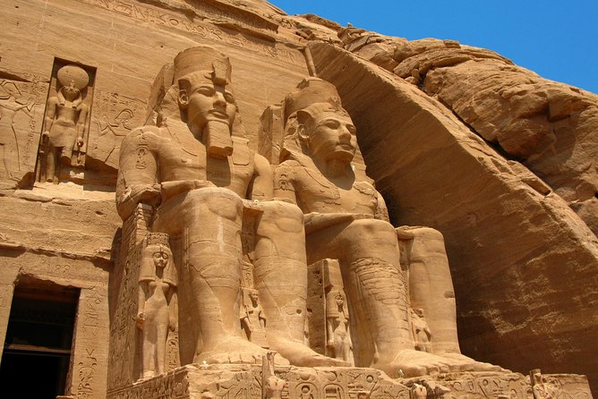 Private Tour: Abu Simbel by Minibus from Aswan - Lake Nasser and the rock temples: arriving with the right expectations