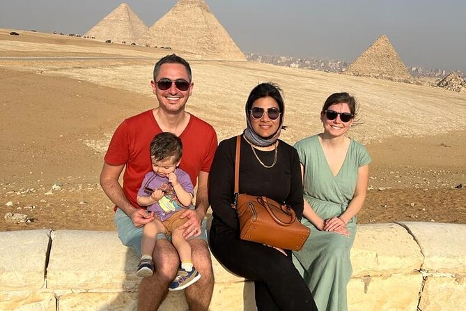 Private tour: GIza Pyramids, Memphis City & Sakkara Pyramid - Entering Giza the right way, with the Sphinx and Valley Temple