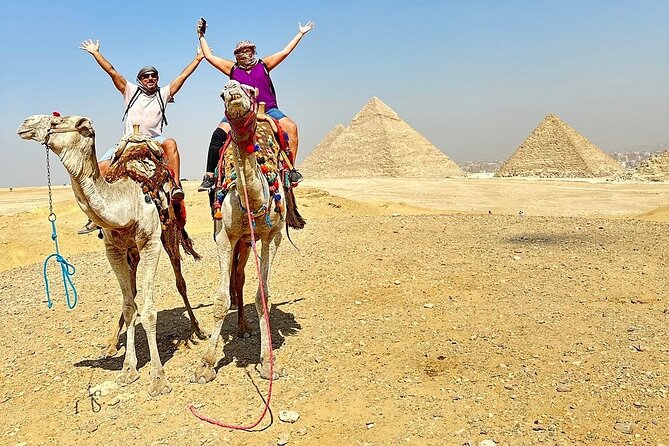 Private Tour Giza pyramids, Sphinx and Egyptian Museum with Expert guide - Hotel pickup to Giza, in one organized day