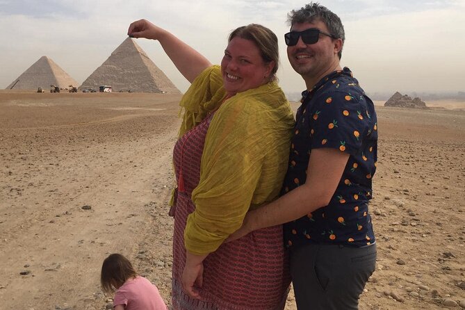 Private Tour Giza pyramids, Sphinx and Egyptian Museum with Expert guide - Pyramids of Giza: Cheops, Chephren, Mykerinos, plus the Sphinx