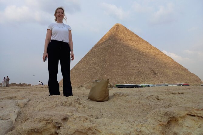 Private Tour Giza Pyramids Sphinx and the Egyptian Museum - Cairo pickup and the traffic reality check