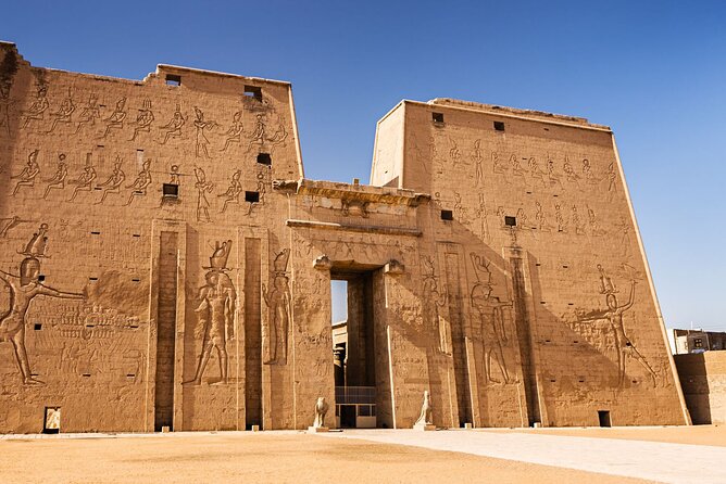 Private Tour to Edfu and Kom Ombo Temples from Aswan with Guide - Edfu’s Temple of Horus: What to Focus On at Eye Level