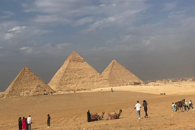 Private Tour to Giza Pyramids, Sphinx, Egyptian Museum and Bazar - Price and logistics: what $75 really covers, plus the common add-ons